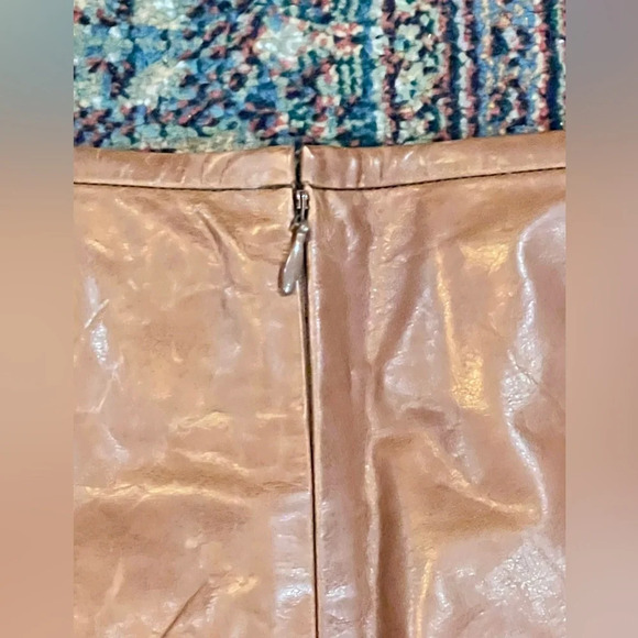 FINAL PRICE NWT Banana Republic Genuine Leather Skirt - Picture 2 of 9